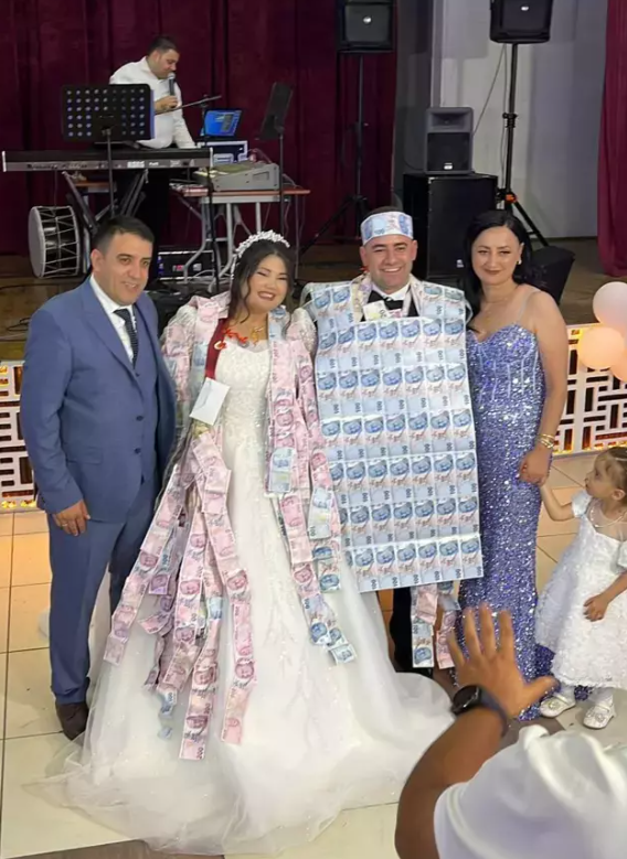 Dayı bacısı oğluna verdiyi hədiyyə ilə diqqət çəkdi - FOTO